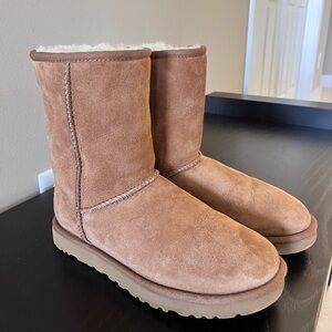 UGG boots classic chestnut